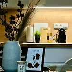 Ophelia's - Luxury *