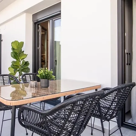 Ophelia's - Luxury *